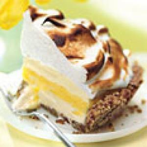 Lemon Meringue Ice Cream Pie in Toasted Pecan Crust_image