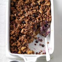 Streusel-Topped Blueberry Waffle Casserole_image