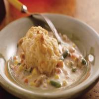 Tuna with Cheese-Garlic Biscuits image