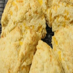 Easy Cheese and Garlic Scones Recipe_image