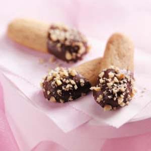 Dipped Spice Cookies_image
