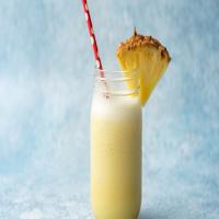 Sweet and Tropical Pineapple Smoothie Recipe_image