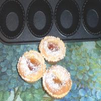 Apricot Almond Tartlets_image
