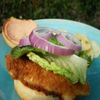 Crispy Fish or Chicken Sandwich With Spicy Mayonnaise_image