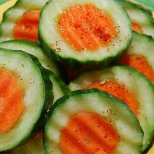 Mexican Cucumber and Carrot Salad_image
