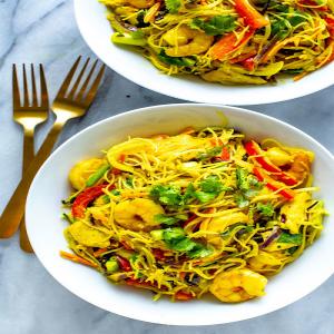 Singapore Street Noodles {PF Chang's Copycat} - The Girl on Bloor_image