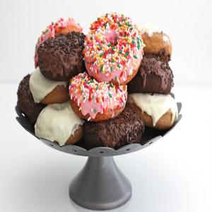 2-Ingredient Baked Cake Donuts_image