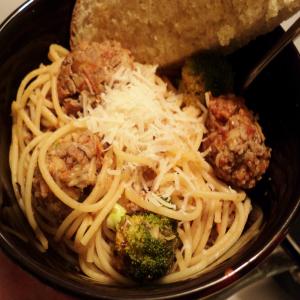 Spaghetti and Meatballs_image