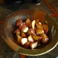 The Yummiest !garlic Butter Potatoes image
