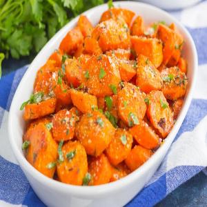 Parmesan Honey Roasted Carrots_image