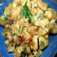 My Aloo Gobi - Curried Cauliflower and Potatoes_image