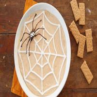 Spider Web Pumpkin Cheesecake Yogurt Dip_image