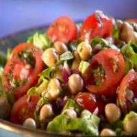 Spicy Chickpea Salad image