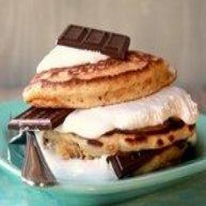 S'mores Stacker Pancakes_image