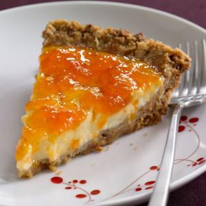 Yogurt and Apricot Pie with Crunchy Granola Crust Recipe - (4.3/5)_image