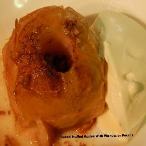 Baked Stuffed Apples With Walnuts or Pecans_image