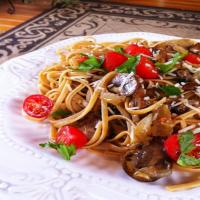 Pasta with mushrooms and spinach image