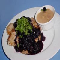 Caputo's Pork Chops With Pear Puree And Blueberries_image
