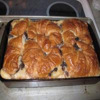 Croissant Apple Raisin Bread Pudding_image