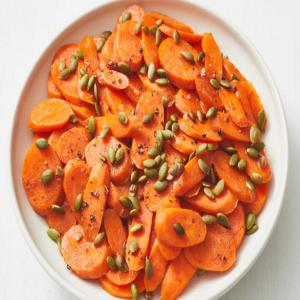 Glazed Carrots with Pepitas_image