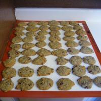 Cherry-Almond Oatmeal Cookies_image