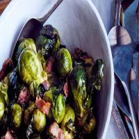 Brown-Sugar-and-Bacon-Glazed Brussels Sprouts_image