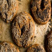 Peter Reinhart's Whole Wheat Bagels_image