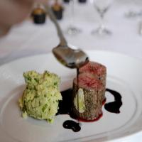 Herb-Poached Tenderloin With Barolo Sauce_image