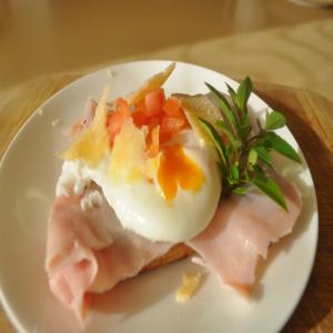 Tuscan Poached Egg_image