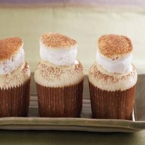 White Hot Chocolate Cupcakes_image