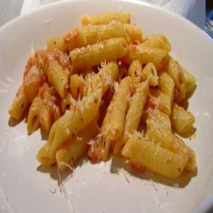 Easiest Penne With Vodka_image