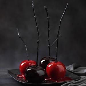 Black-Hearted Candy Apples Recipe_image