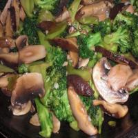 Broccoli and Mushrooms in Oyster Sauce image