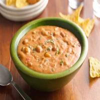 Slow-Cooker Cheesy Bean Dip_image