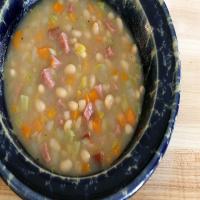Crock Pot Bean Soup With Ham_image