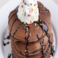 Brownie Batter Pancakes_image