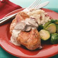 Chicken Portobello with Mashed Red Potatoes_image