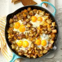 Baked Cheddar Eggs & Potatoes image