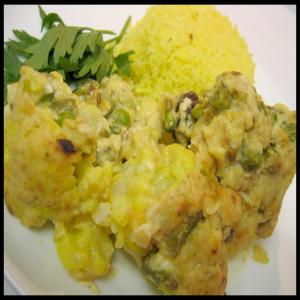 Indian-Spiced Stuffed Cauliflower_image