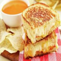 Grilled Three-Cheese Bacon Sandwiches image