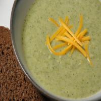 Healthy Broccoli, White Bean & Cheddar Soup image