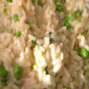 Microwave Risotto With Peas and Parmigiano-Reggiano Cheese_image