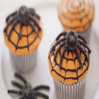 Spiderweb Cupcakes image