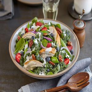 Kale-Berry Ranch Salad image