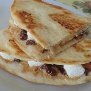 Dessert Quesadillas with Peanut Butter, Chocolate, and Marshmallow_image