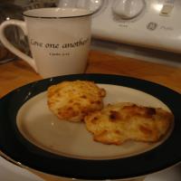 Reduced Fat Cheese Garlic Biscuits image