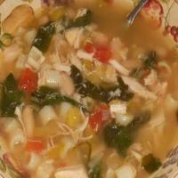 Chicken Spinach and Bean Soup image