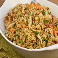 Quinoa Pilaf with Shiitake Mushrooms, Carrots & Pecans_image