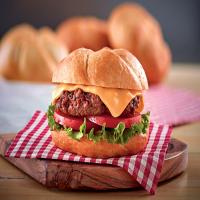 Cheesy Steakburger Recipe image