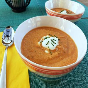 Chilled Roasted Pepper Soup_image
